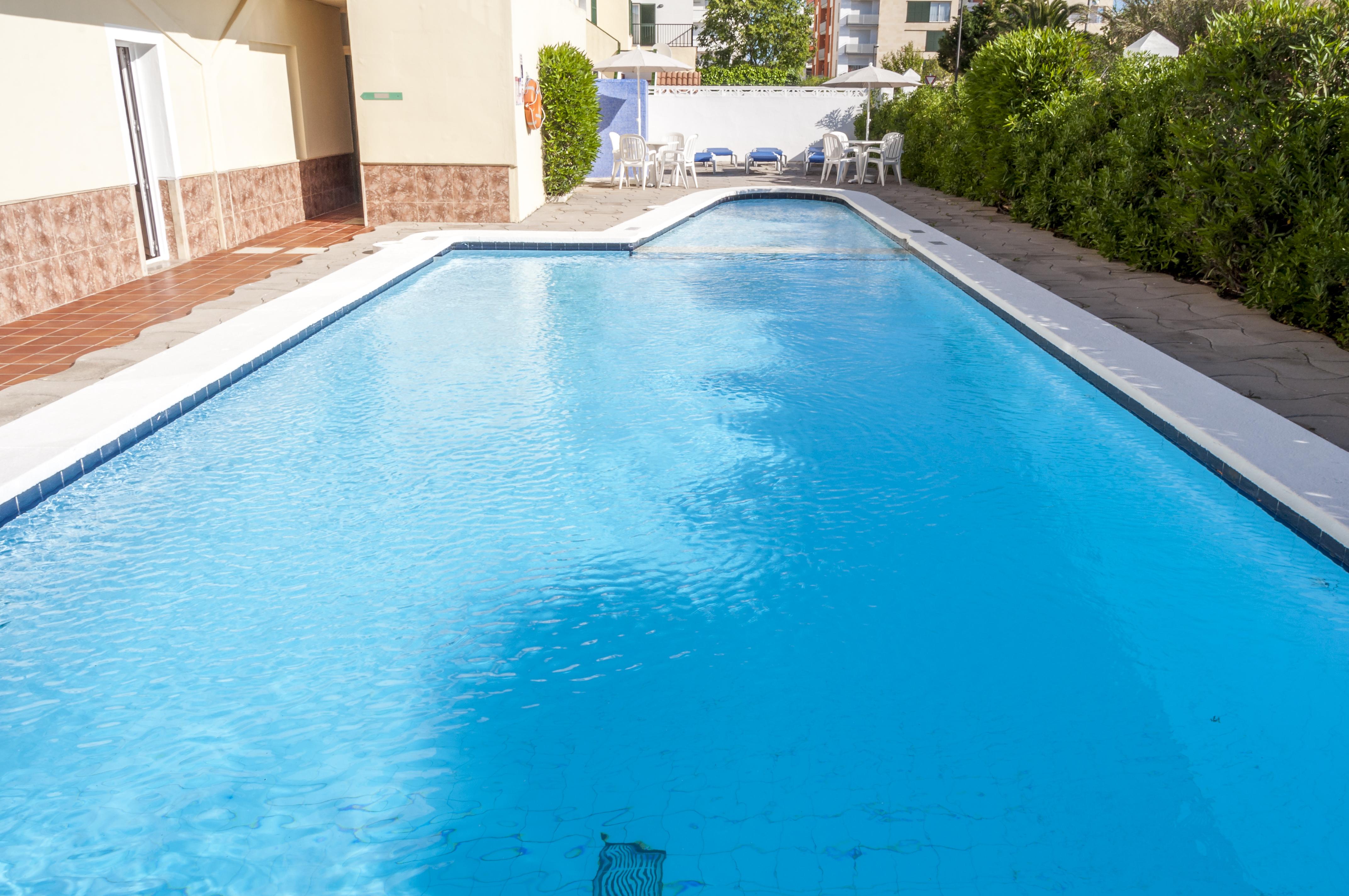 Hotel Madrid Ситадела Екстериор снимка
